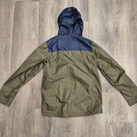 L.L. Bean Men's Trail Model Rain Jacket - Picture 2 of 7